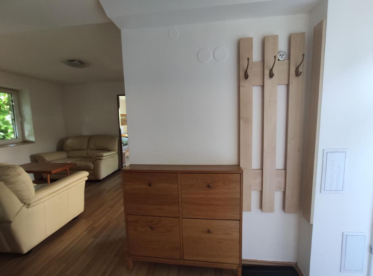 Apartman Hulin, Chrastany - Bily Exterior photo